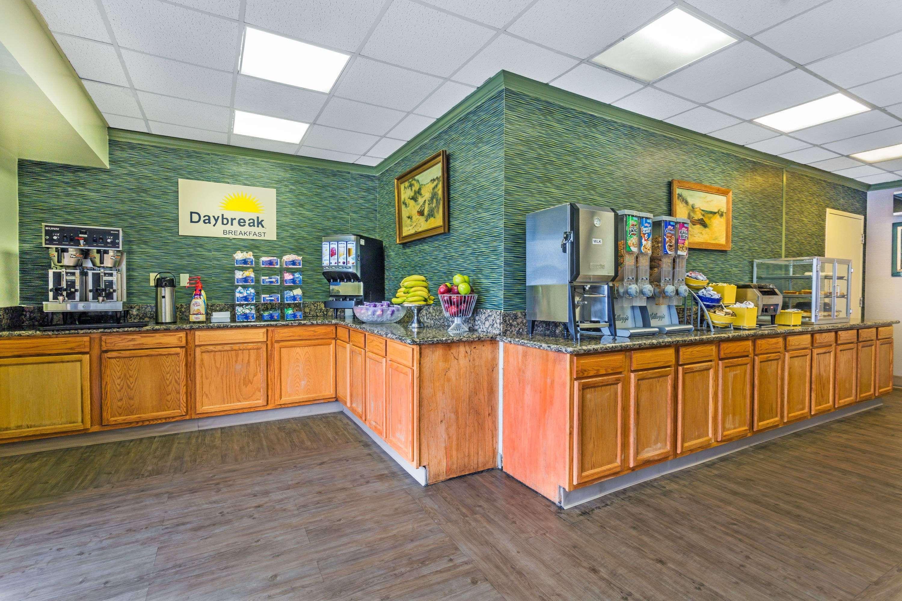 Days Inn By Wyndham Virginia Beach At The Beach Luaran gambar