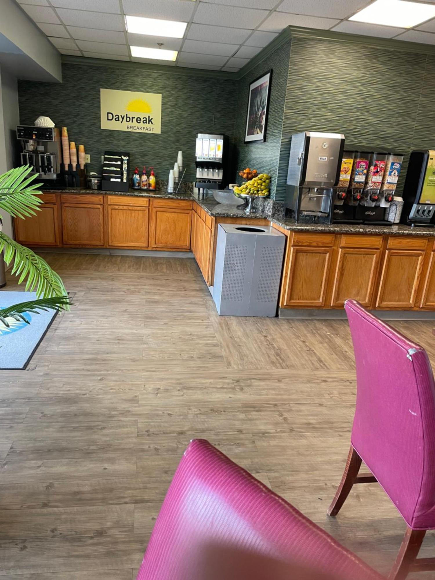 Days Inn By Wyndham Virginia Beach At The Beach Luaran gambar